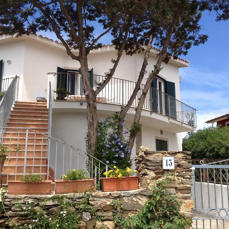 Il Ginepro Di Stintino Bed & Breakfast Luaran gambar